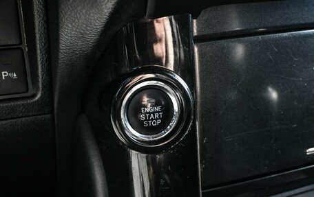 Toyota Land Cruiser Prado 150 рестайлинг 2, 2013 год, 3 349 000 рублей, 12 фотография