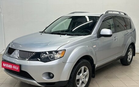 Mitsubishi Outlander III рестайлинг 3, 2008 год, 890 000 рублей, 1 фотография