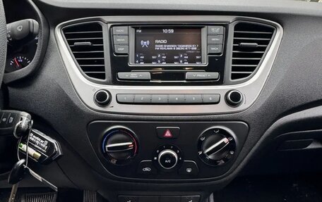 Hyundai Solaris II рестайлинг, 2019 год, 1 440 000 рублей, 9 фотография