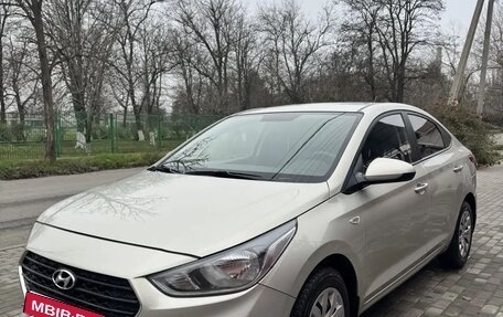 Hyundai Solaris II рестайлинг, 2019 год, 1 440 000 рублей, 2 фотография