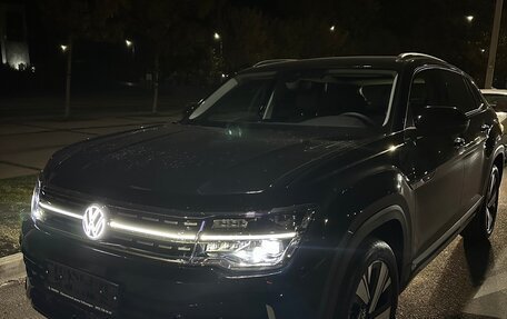 Volkswagen Teramont I, 2022 год, 2 950 000 рублей, 5 фотография
