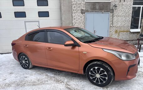 KIA Rio IV, 2017 год, 638 000 рублей, 2 фотография