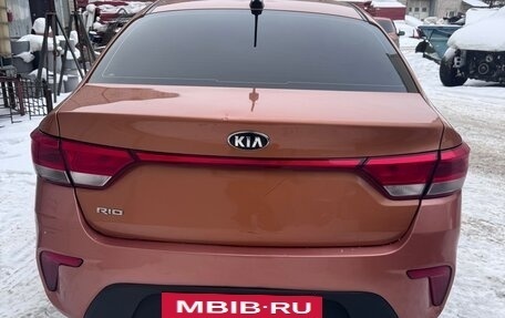 KIA Rio IV, 2017 год, 638 000 рублей, 5 фотография