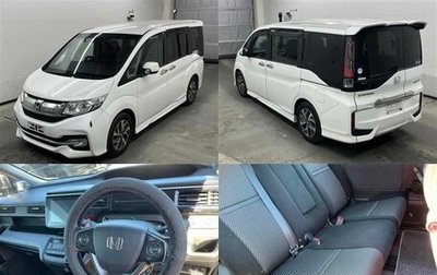 Honda Stepwgn IV, 2017 год, 1 520 000 рублей, 1 фотография