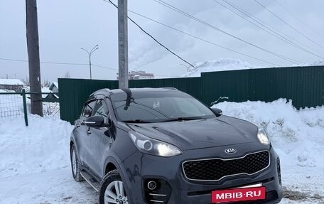 KIA Sportage IV рестайлинг, 2018 год, 2 350 000 рублей, 3 фотография