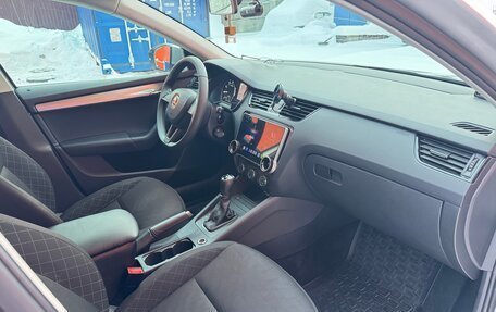 Skoda Octavia, 2018 год, 1 900 000 рублей, 11 фотография