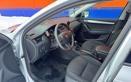 Skoda Octavia, 2018 год, 1 900 000 рублей, 14 фотография