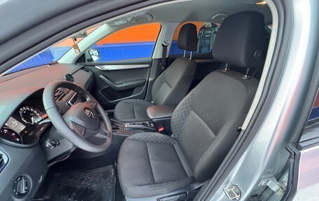 Skoda Octavia, 2018 год, 1 900 000 рублей, 15 фотография