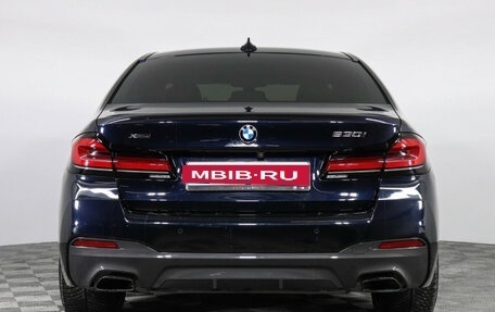 BMW 5 серия, 2022 год, 6 997 000 рублей, 4 фотография