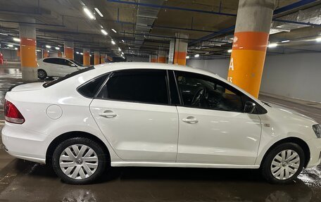 Volkswagen Polo VI (EU Market), 2019 год, 800 000 рублей, 4 фотография