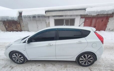 Hyundai Solaris II рестайлинг, 2014 год, 970 000 рублей, 10 фотография