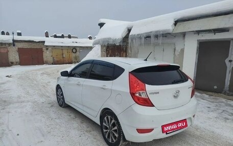 Hyundai Solaris II рестайлинг, 2014 год, 970 000 рублей, 9 фотография