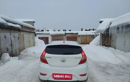 Hyundai Solaris II рестайлинг, 2014 год, 970 000 рублей, 11 фотография