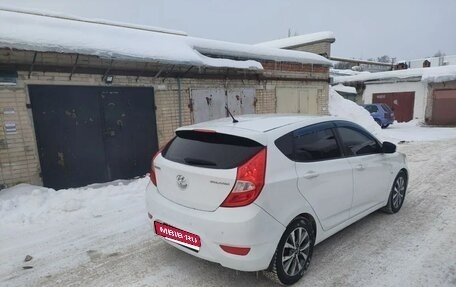 Hyundai Solaris II рестайлинг, 2014 год, 970 000 рублей, 12 фотография