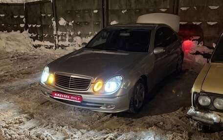 Mercedes-Benz E-Класс, 2002 год, 500 000 рублей, 1 фотография