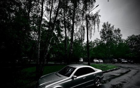 Mercedes-Benz E-Класс, 2002 год, 500 000 рублей, 9 фотография