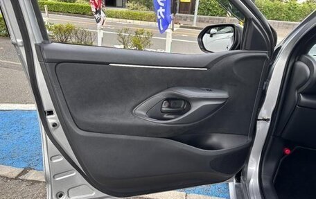 Toyota Yaris, 2022 год, 845 000 рублей, 31 фотография