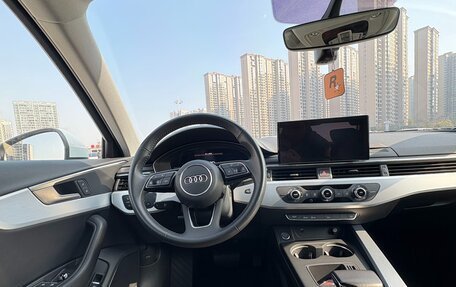 Audi A4, 2021 год, 2 723 800 рублей, 11 фотография