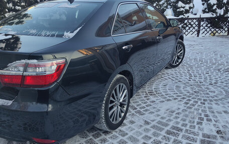 Toyota Camry, 2017 год, 2 200 000 рублей, 13 фотография