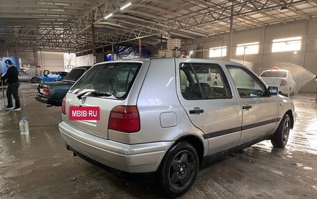 Volkswagen Golf III, 1997 год, 180 000 рублей, 3 фотография