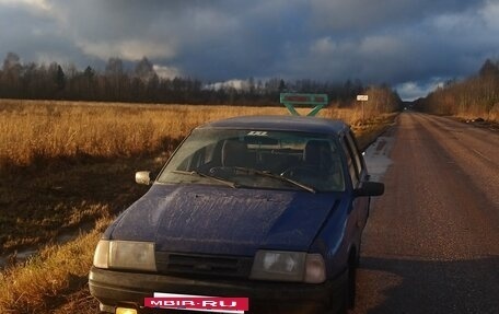 ИЖ 2126 «Ода», 2001 год, 115 000 рублей, 8 фотография