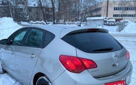 Opel Astra J, 2011 год, 849 000 рублей, 6 фотография