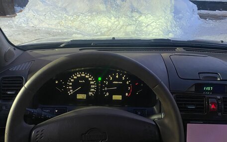 Nissan Maxima VIII, 2002 год, 999 999 рублей, 16 фотография