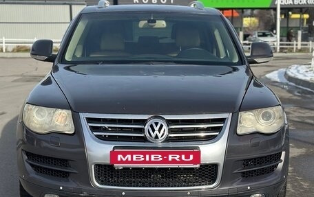 Volkswagen Touareg III, 2007 год, 860 000 рублей, 9 фотография