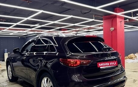 Infiniti FX II, 2010 год, 1 590 000 рублей, 3 фотография