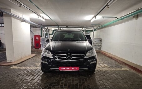 Mercedes-Benz M-Класс, 2010 год, 1 950 000 рублей, 1 фотография