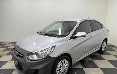 Hyundai Solaris II рестайлинг, 2011 год, 607 000 рублей, 1 фотография