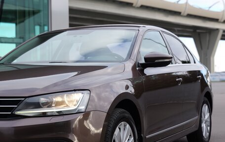 Volkswagen Jetta VI, 2018 год, 1 550 000 рублей, 12 фотография