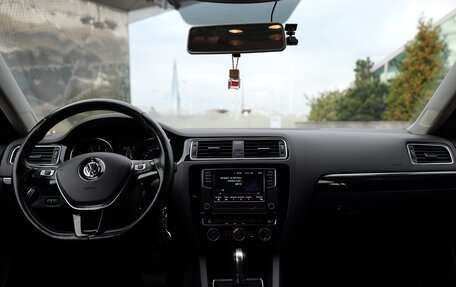 Volkswagen Jetta VI, 2018 год, 1 550 000 рублей, 13 фотография