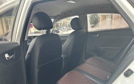 Hyundai Solaris II рестайлинг, 2017 год, 1 270 000 рублей, 7 фотография