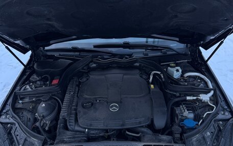 Mercedes-Benz E-Класс, 2014 год, 2 650 000 рублей, 19 фотография