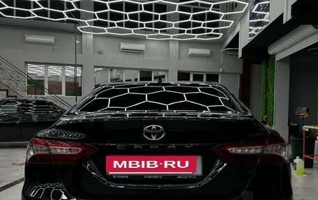 Toyota Camry, 2023 год, 3 350 000 рублей, 7 фотография