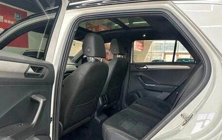 Volkswagen T-Roc I, 2022 год, 1 650 000 рублей, 9 фотография