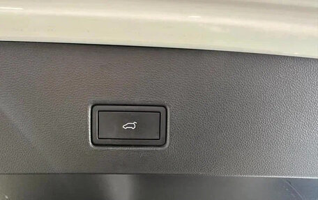 Volkswagen T-Roc I, 2022 год, 1 650 000 рублей, 11 фотография