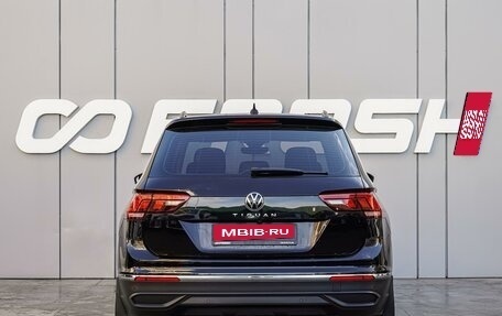 Volkswagen Tiguan II, 2020 год, 2 680 000 рублей, 4 фотография