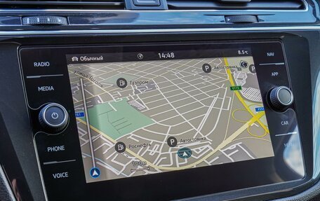 Volkswagen Tiguan II, 2020 год, 2 680 000 рублей, 15 фотография