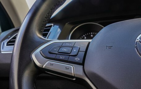 Volkswagen Tiguan II, 2020 год, 2 680 000 рублей, 17 фотография