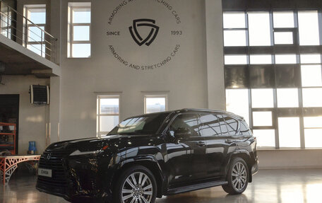 Lexus LX, 2025 год, 44 000 000 рублей, 2 фотография