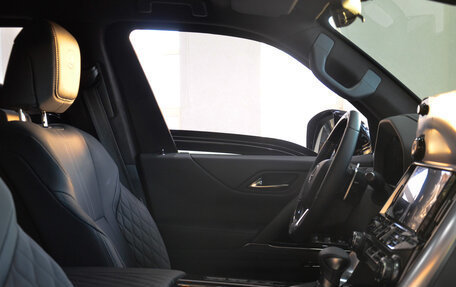 Lexus LX, 2025 год, 44 000 000 рублей, 16 фотография