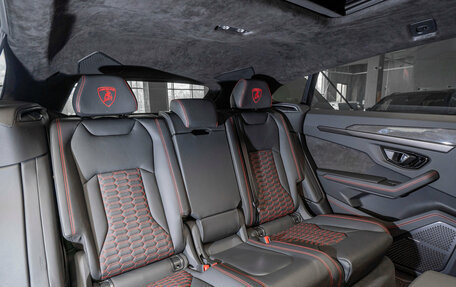 Lamborghini Urus I, 2024 год, 41 000 000 рублей, 11 фотография