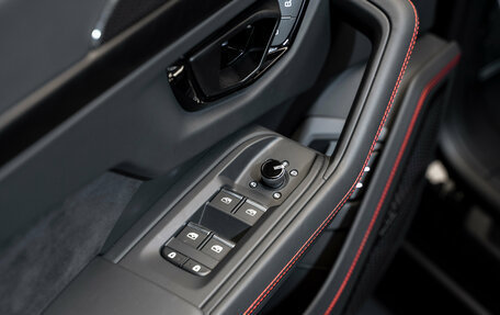 Lamborghini Urus I, 2024 год, 41 000 000 рублей, 16 фотография