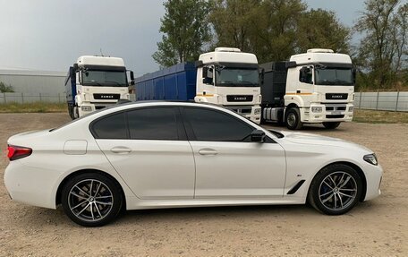 BMW 5 серия, 2020 год, 5 100 000 рублей, 3 фотография