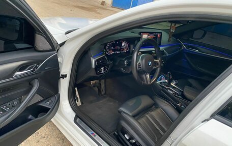 BMW 5 серия, 2020 год, 5 100 000 рублей, 15 фотография