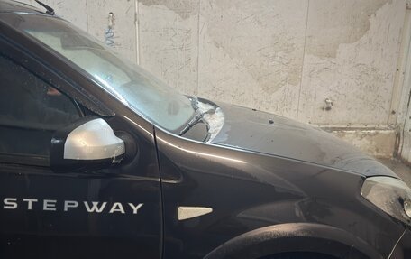 Renault Sandero I, 2013 год, 850 000 рублей, 11 фотография