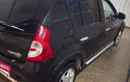 Renault Sandero I, 2013 год, 850 000 рублей, 9 фотография