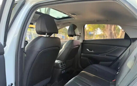 Hyundai Elantra, 2024 год, 1 811 123 рублей, 7 фотография